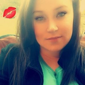 Meet your Posher, Laycee